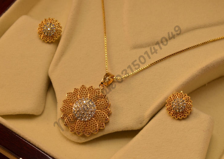 Elegant Fancy Golden Flower Zircon Necklace Sets  for Girls/Wome